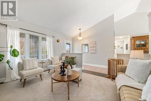 2084 Ron Harnden Road, Hamilton Township, ON - Indoor Photo Showing Living Room