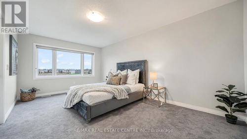 320 Bismark Drive, Cambridge, ON - Indoor Photo Showing Bedroom