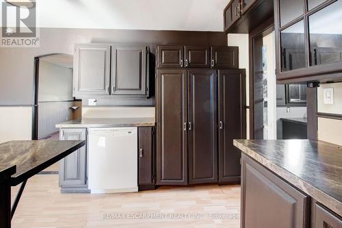 5 Porter Avenue, Haldimand, ON - Indoor Photo Showing Kitchen