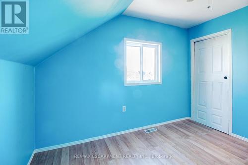 5 Porter Avenue, Haldimand, ON - Indoor Photo Showing Other Room