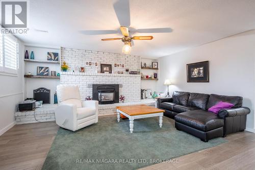 46 Kinross Street, Haldimand, ON - Indoor Photo Showing Living Room With Fireplace