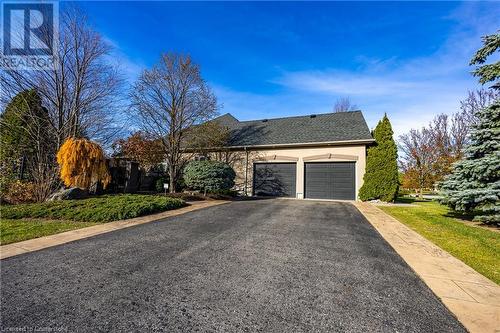 32 Blossom Avenue, Simcoe, ON - Outdoor