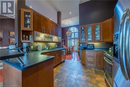 32 Blossom Avenue, Simcoe, ON - Indoor Photo Showing Kitchen