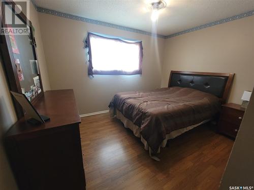 1742 Trudeau Street, North Battleford, SK - Indoor Photo Showing Bedroom