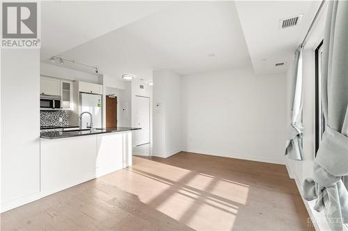 316 Bruyere Street Unit#317, Ottawa, ON - Indoor Photo Showing Kitchen