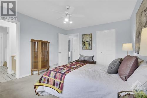 1284 Ben Royal Avenue, Greely, ON - Indoor Photo Showing Bedroom