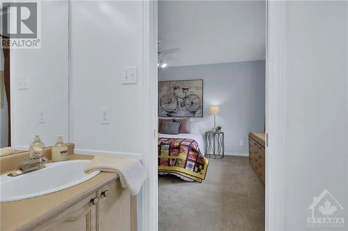 1284 Ben Royal Avenue, Greely, ON - Indoor Photo Showing Bathroom