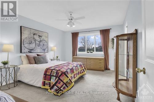 1284 Ben Royal Avenue, Ottawa, ON - Indoor Photo Showing Bedroom