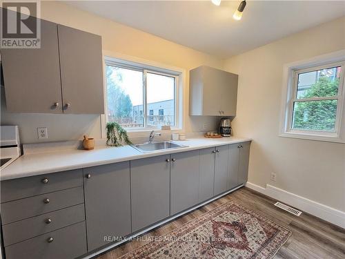 14 Oak Street, South Glengarry, ON - Indoor Photo Showing Kitchen