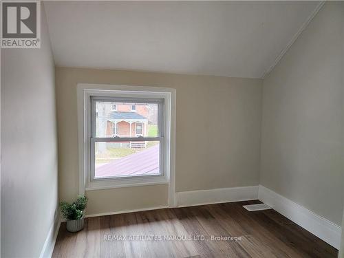 14 Oak Street, South Glengarry, ON - Indoor Photo Showing Other Room