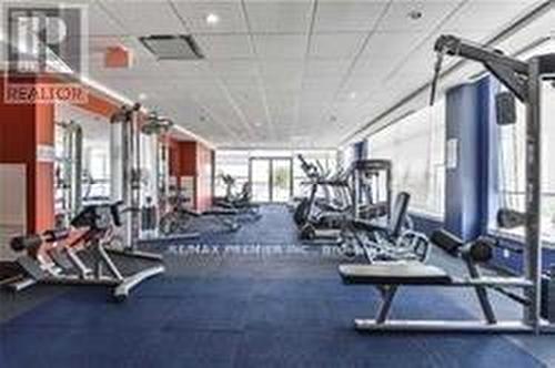 506 - 8110 Birchmount Road, Markham, ON - Indoor Photo Showing Gym Room