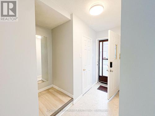 137 - 34 Venetian Crescent, Toronto, ON - Indoor Photo Showing Other Room