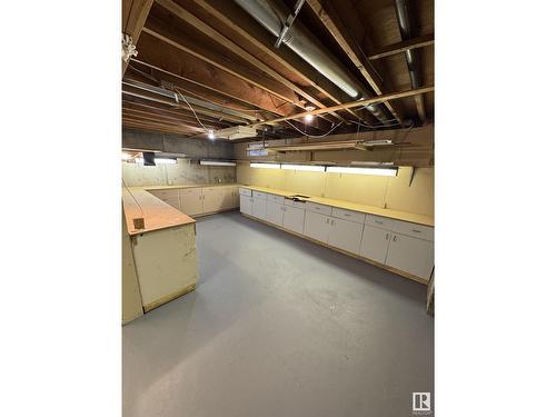 11540 139 Av Nw, Edmonton, AB - Indoor Photo Showing Basement