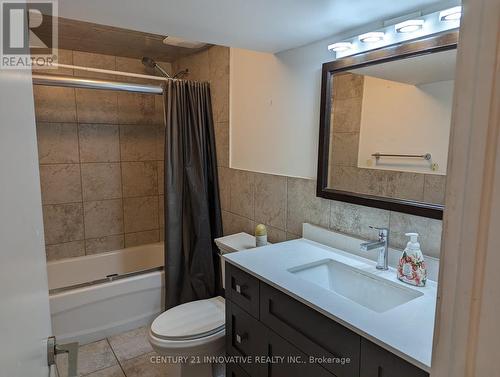 7326 Redfox Road, Mississauga, ON - Indoor Photo Showing Bathroom