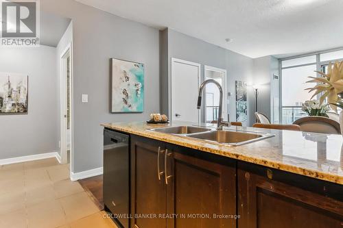 3010 - 4070 Confederation Parkway, Mississauga, ON - Indoor Photo Showing Kitchen With Double Sink