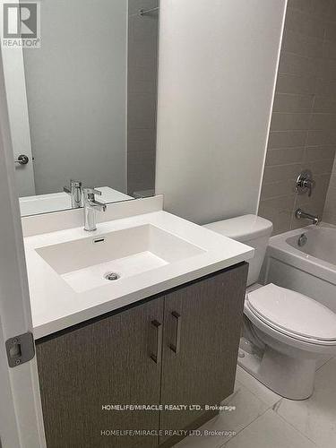 189 - 141 Honeycrisp Crescent, Vaughan, ON - Indoor Photo Showing Bathroom