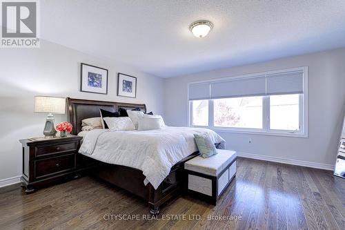 22 Kawana Road W, Brampton, ON - Indoor Photo Showing Bedroom