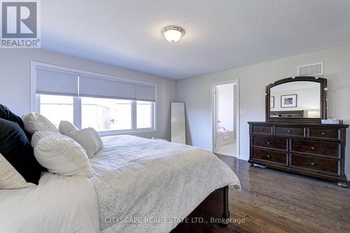 22 Kawana Road W, Brampton, ON - Indoor Photo Showing Bedroom