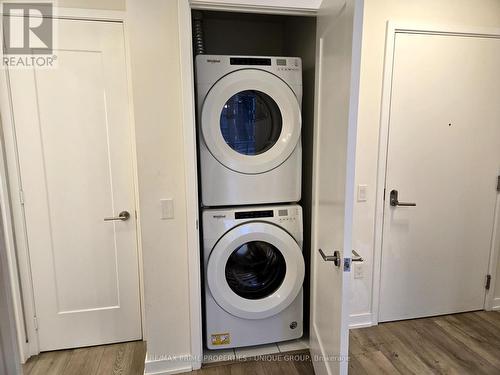 905 - 28 Freeland Street, Toronto, ON - Indoor Photo Showing Laundry Room