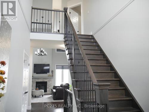 94 Beech Boulevard, Tillsonburg, ON - Indoor Photo Showing Bedroom