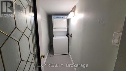 Bsmt - 3298 Cambourne Crescent, Mississauga, ON - Indoor Photo Showing Laundry Room