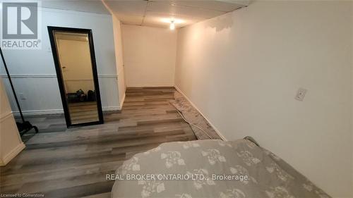 39 Sable Drive, Hamilton, ON - Indoor Photo Showing Other Room