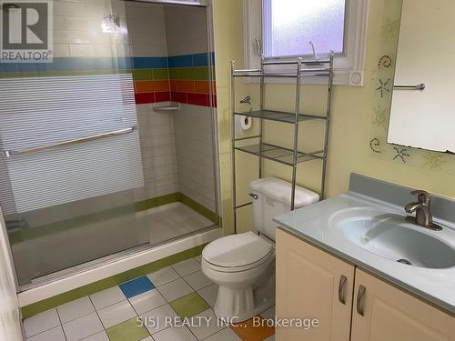 556 Village Parkway, Markham, ON - Indoor Photo Showing Bathroom