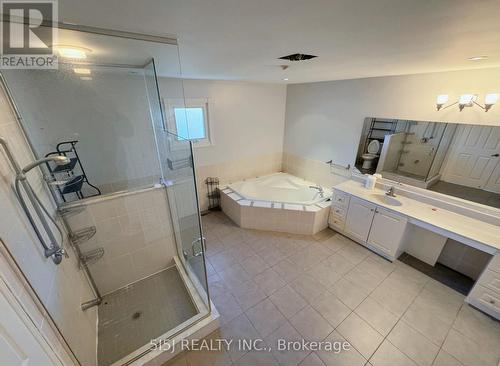 556 Village Parkway, Markham, ON - Indoor Photo Showing Bathroom