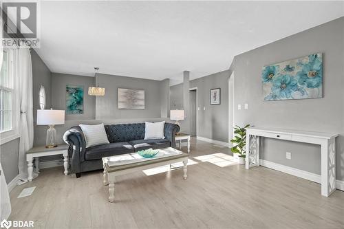 1492 County Road 5, Frankford, ON - Indoor Photo Showing Living Room