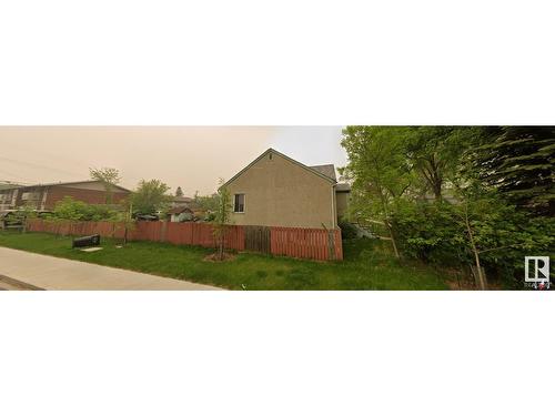 12245 83 St Nw, Edmonton, AB - Outdoor