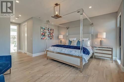 136 Avondale Court, Burlington, ON - Indoor Photo Showing Bedroom