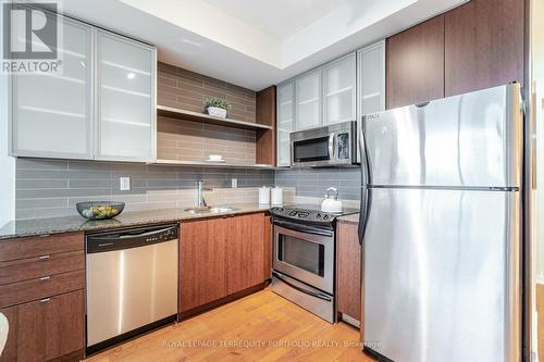 3304 - 33 Lombard Street, Toronto, ON - Indoor Photo Showing Kitchen With Stainless Steel Kitchen With Upgraded Kitchen