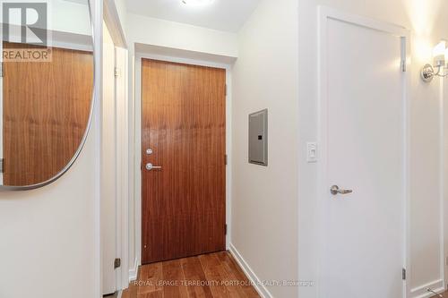 3304 - 33 Lombard Street, Toronto, ON - Indoor Photo Showing Other Room