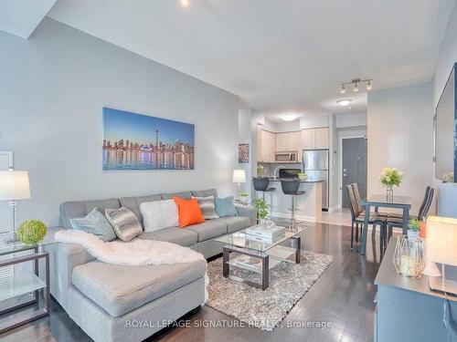 1206-225 Sherway Gardens Rd, Toronto, ON - Indoor Photo Showing Living Room