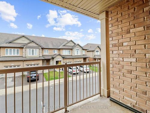 17 Laguna Village Cres, Hamilton, ON - Outdoor With Exterior