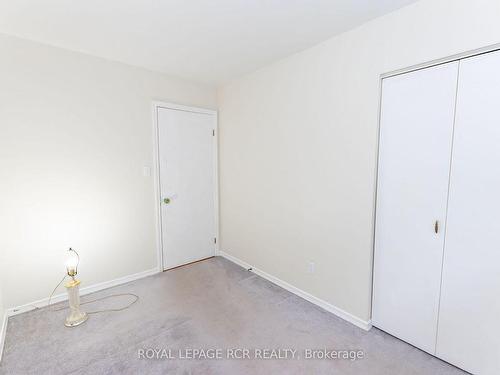 223 Simon St, Shelburne, ON - Indoor Photo Showing Other Room