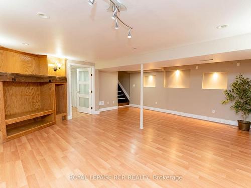 223 Simon St, Shelburne, ON - Indoor Photo Showing Other Room