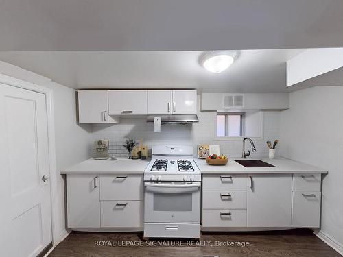 Bsmt-553 Euclid Ave, Toronto, ON - Indoor Photo Showing Kitchen