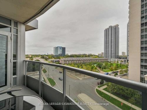 623-135 Village Green Sq, Toronto, ON - Outdoor With View With Exterior