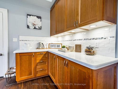 14576 Old Simcoe Rd, Scugog, ON - Indoor Photo Showing Kitchen