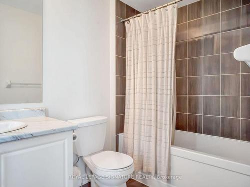 31 Honey Crisp Lane, Clarington, ON - Indoor Photo Showing Bathroom