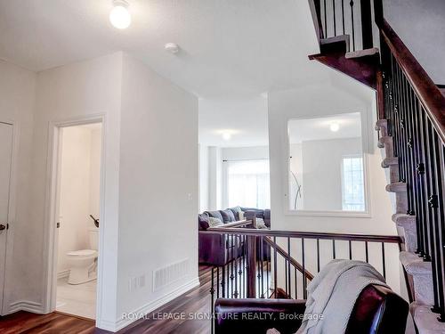 31 Honey Crisp Lane, Clarington, ON - Indoor Photo Showing Other Room