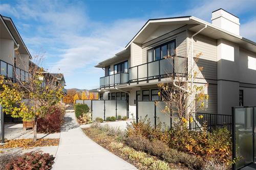 104-1102 Cameron Avenue, Kelowna, BC - Outdoor