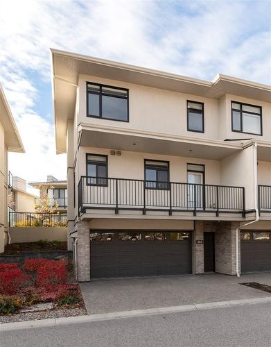 104-1102 Cameron Avenue, Kelowna, BC - Outdoor With Balcony