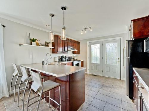 Cuisine - 516 Rue Des Cerisiers, Coaticook, QC - Indoor Photo Showing Kitchen With Double Sink