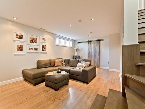 Salon - 516 Rue Des Cerisiers, Coaticook, QC - Indoor Photo Showing Living Room