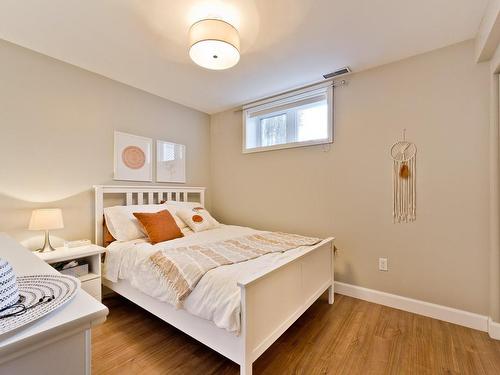 Chambre Ã Â coucher - 516 Rue Des Cerisiers, Coaticook, QC - Indoor Photo Showing Bedroom