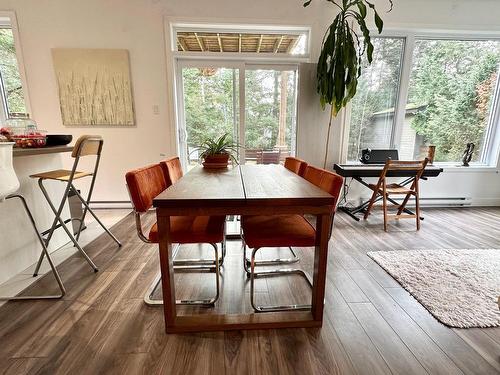 Salon - 2606  - 2608 Rue Mountain, Val-David, QC - Indoor Photo Showing Dining Room