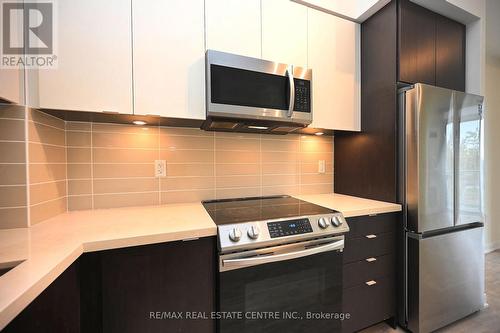 206 - 4655 Metcalfe Avenue, Mississauga, ON - Indoor Photo Showing Kitchen