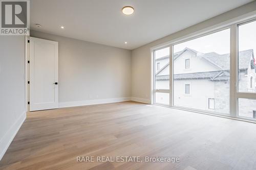 382 Rimilton Avenue, Toronto, ON - Indoor Photo Showing Other Room